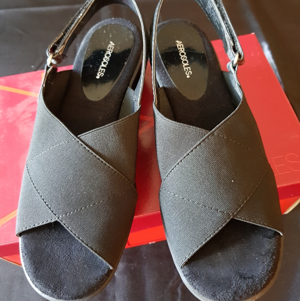 Shoes - Picture 2 of 4